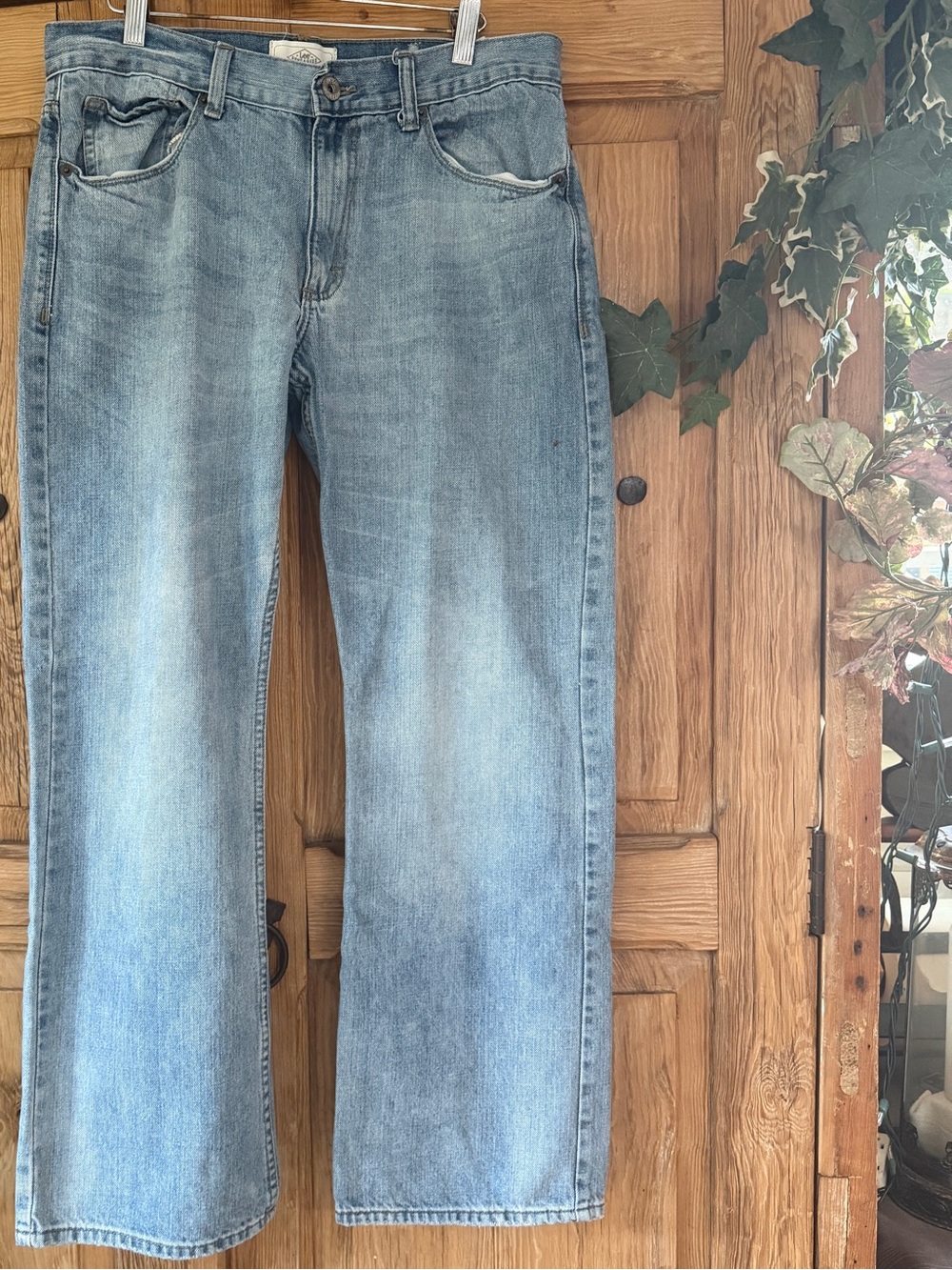 Lee Dungarees 33x30 wide leg. Unisex trendy.
